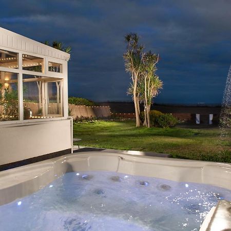 Kerenza Sands, Praa Sands Bagian luar foto